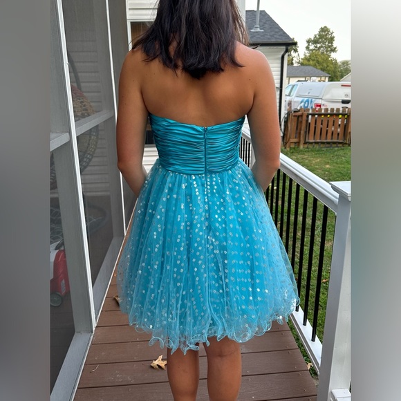 2000s Homecoming Dress - Picture 4 of 4